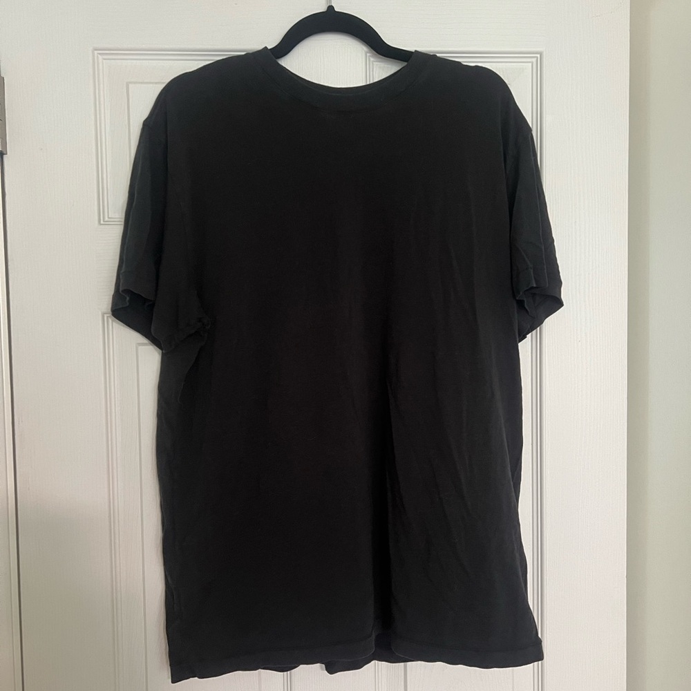 Skims Boyfriend T-Shirt in Onyx